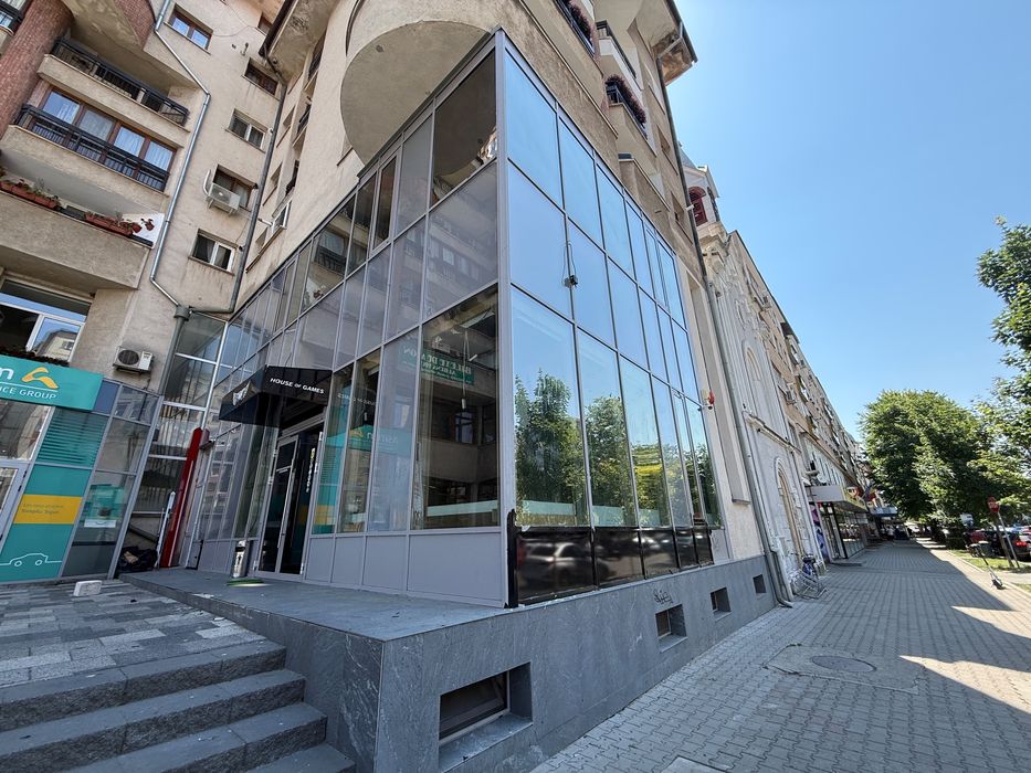 Imobil comercial reprezentativ