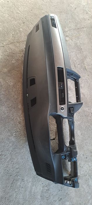 Plansa bord  BMW Seria 3 E90 E91 E92 E93 facelift 2008