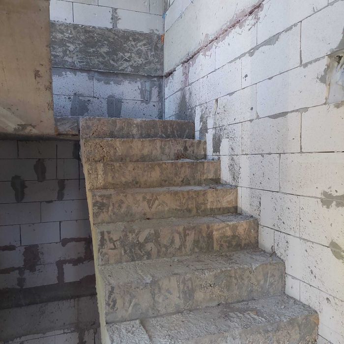 Vanzare 3 apartamente in vila gen bloc vis-à-vis Hotel Doina- NEPTUN