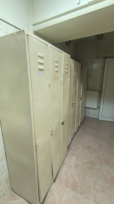 Dulapuri metalice