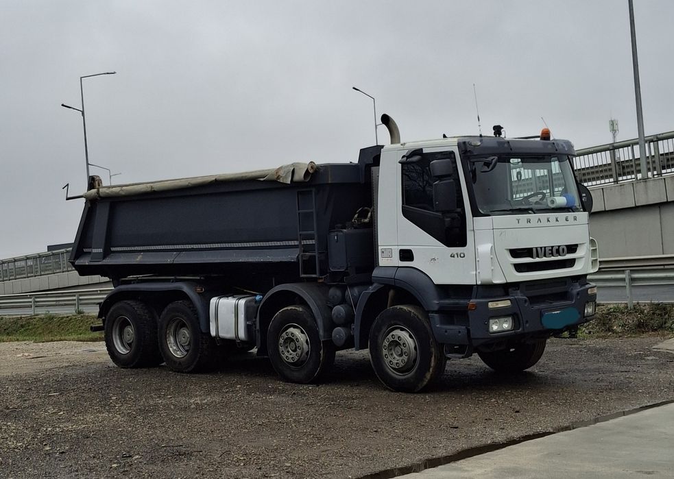 Vând Iveco Trakker 8×4 euro 5