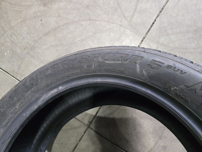 235/55/19 DUNLOP 4бр