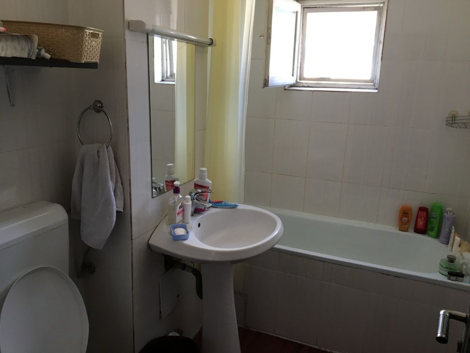 Inchiriez apartament 2 camere Alfa