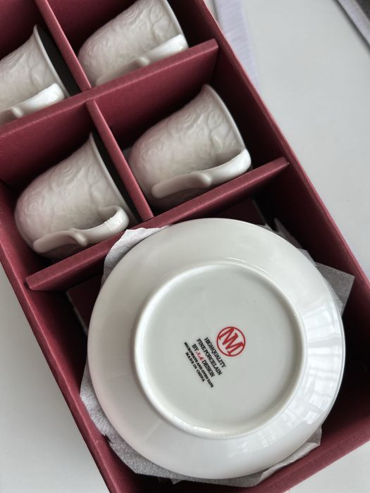 Керамичен сет от 12 части.