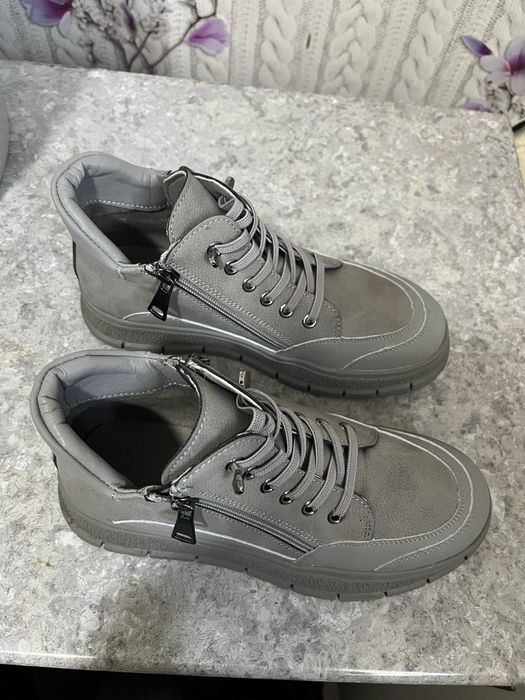 ПРОДАМ женская обувь