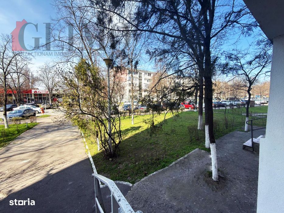 Parter, 3 camere, extindere,intrare exterioara, bl H2, Constructorilor