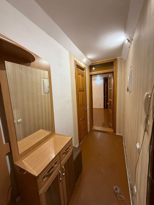 Продам 3 комн КВ в районе ЦУМа.