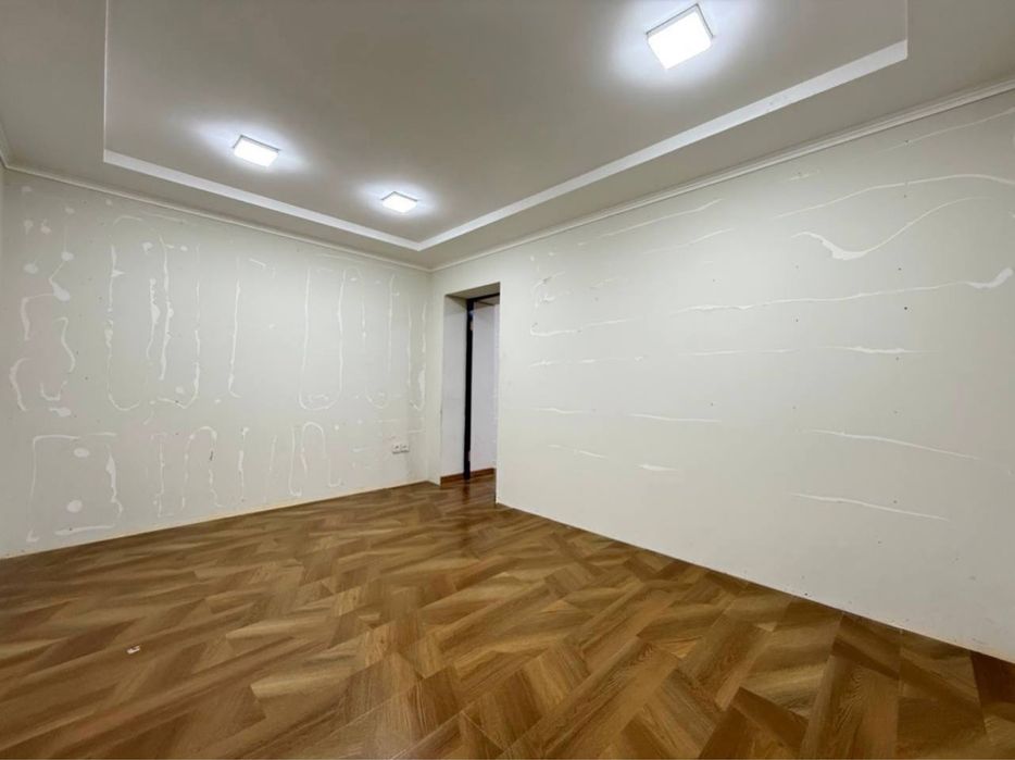 Помещение в аренду 138 кв Open space ,ЦУМ, вдоль дороги