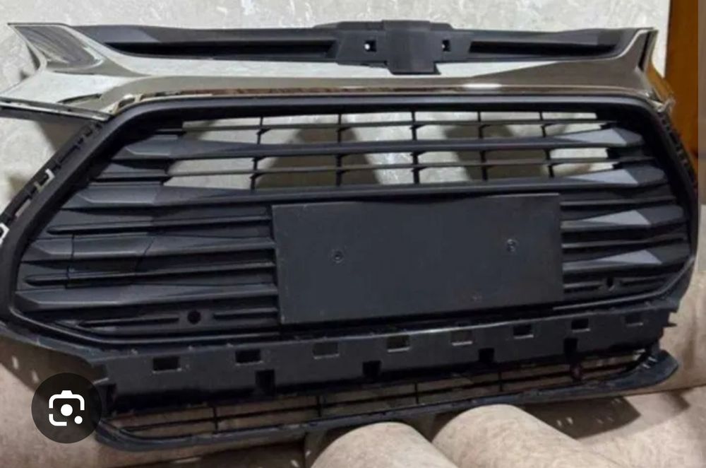 Продажа оригинал облицовка треккер 2