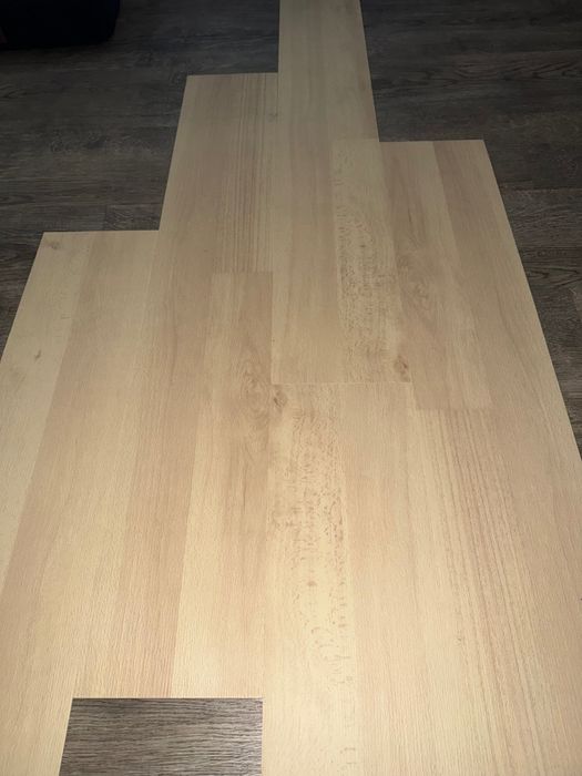Parchet vinil (LVT) culoare arțar
