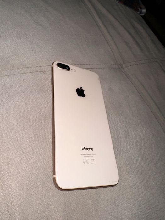 iPhone 8 plus ..