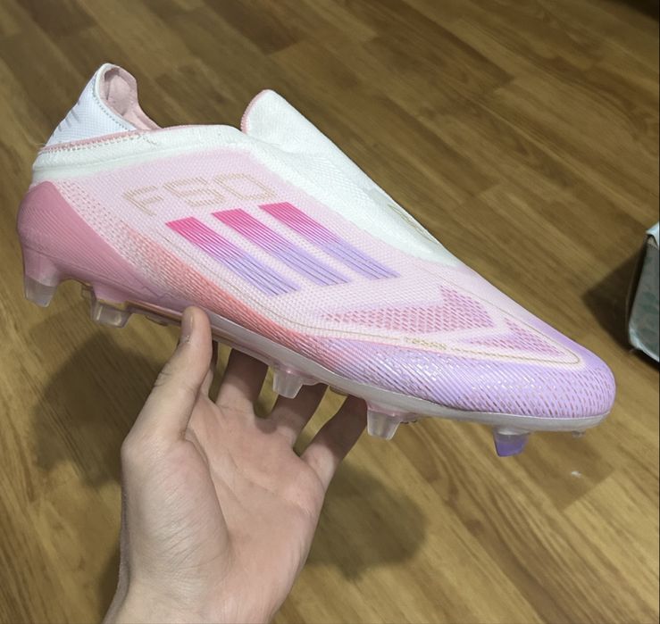 Бутсы Adidas F50