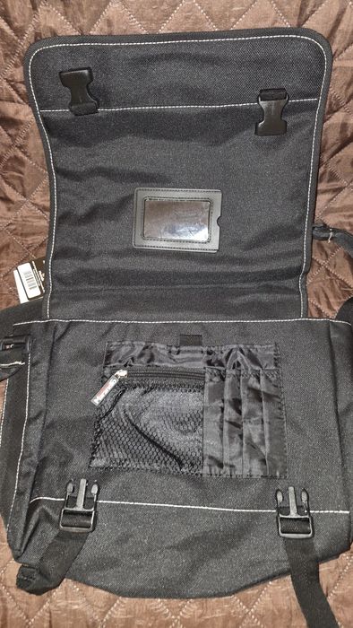 Geanta de umar Maranello din material textil tip laptop