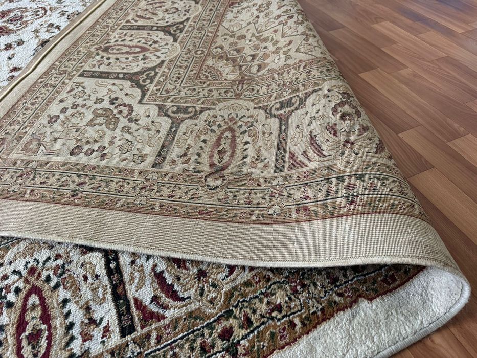 Продам шерстяной ковёр