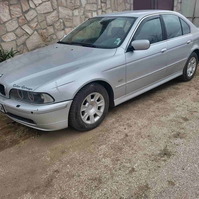 BMW 525i  192к със Газ
