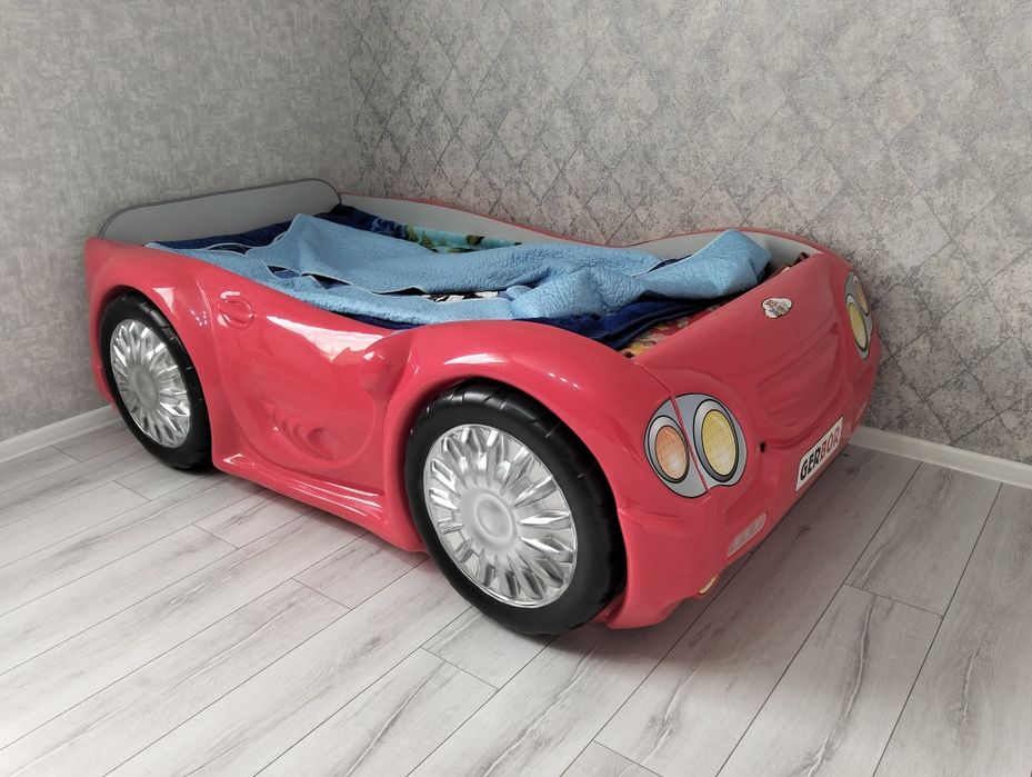 Продам детскую кроватку