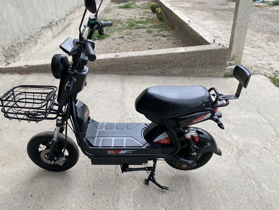Skuter sotiladi narxi 3 mln