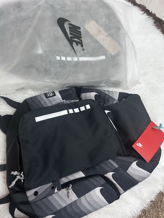 Nike elite backpack