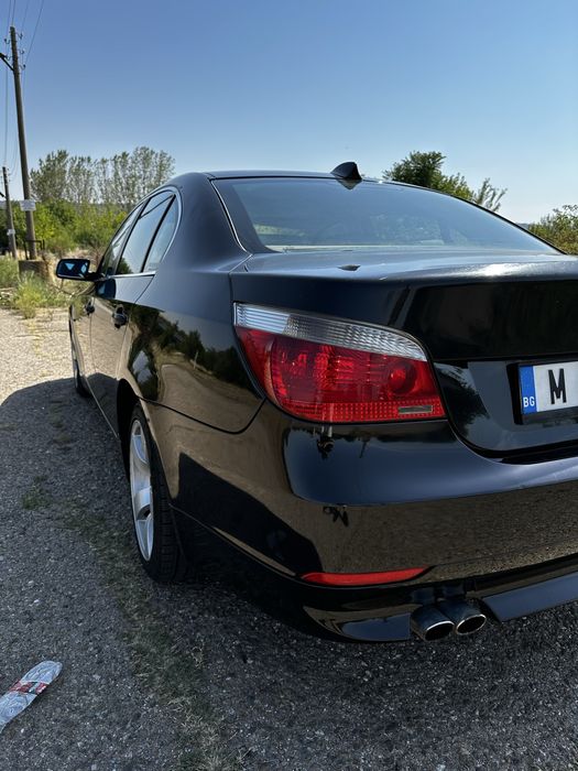 Продава се Бмв е60 525д