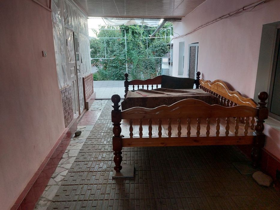 Срочно Payariq shahrida 8 sotixli hovli sotiladi srochno