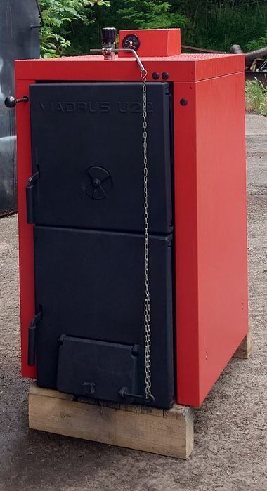 Чугунен котел на твърдо гориво Виадрус/Viadrus U22 4C, 23 kW