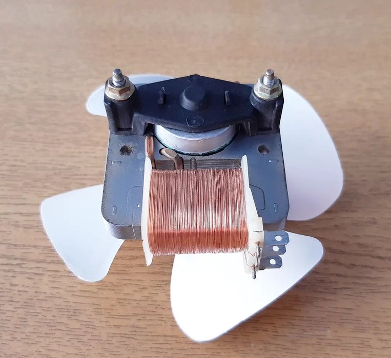 Мотор обдува микроволновки Samsung.