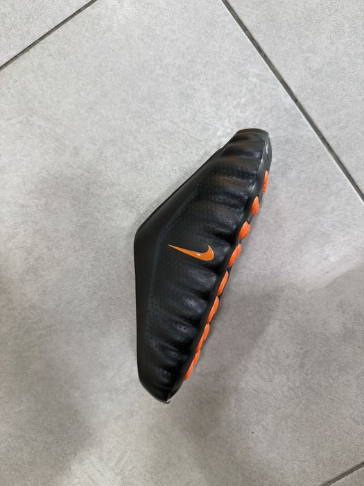 Чехли Nike Mind 001