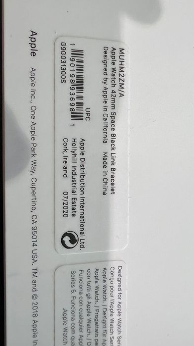 Продавам каишка - Apple space black stainless steel link bracelet