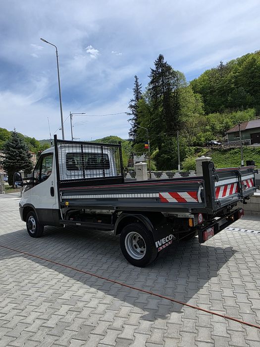 Vând Iveco Daily basculabil EURO5,motor 3L,150 CP,an 2016 inmatriculat