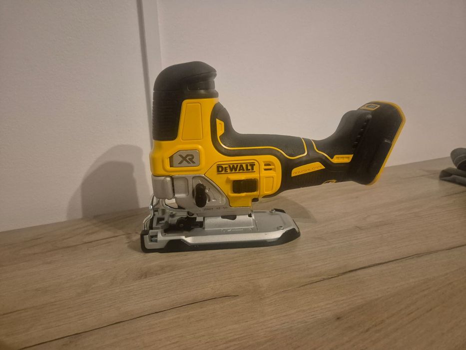 Pendular / decupir / dewalt