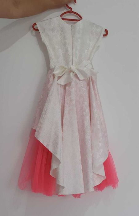 Детское нарядное платье