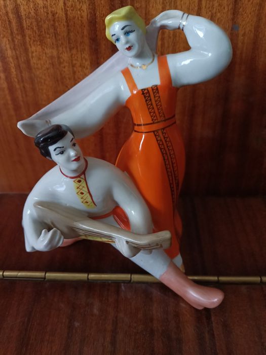 Статуэтка   СССР редкая танец   50 х г