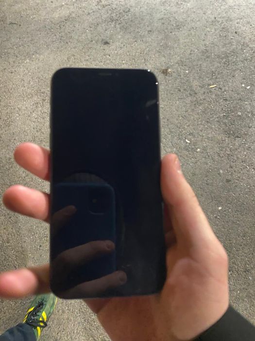 Продам Айфон X 64 гб