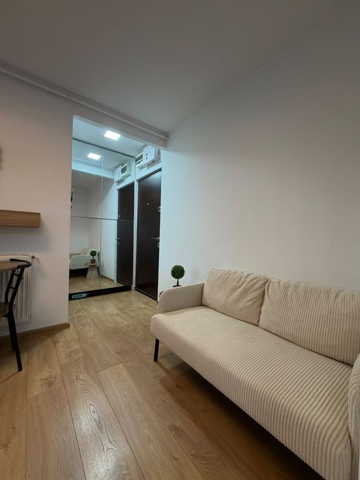Vand apartament 2 camere