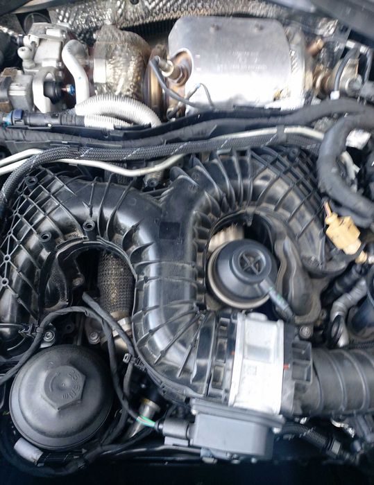 На Части Ауди А6 фейс C7 4d  Audi S line Matrix