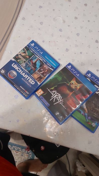 Продам или обменяю приставку пс4