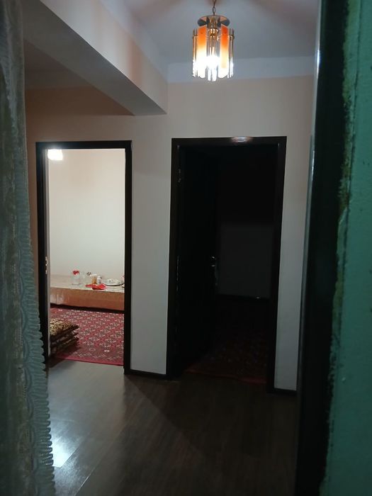 Хонка туманида 1- каватда жойлашган 2хонали квартира сотилади