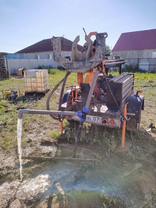 Станок для бурения скважин под воду