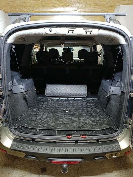 Лада Ларгус 2013 семиместный!