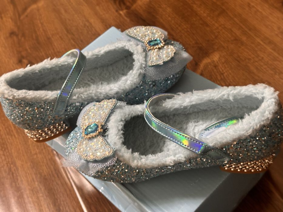 продам новые туфельки