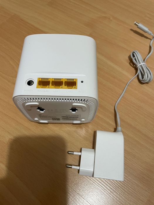 TP-Link HC220-G5  1 PacK  2.4 GHz/ 5 GHz Wi-Fi AC 1200 Mb/s extender