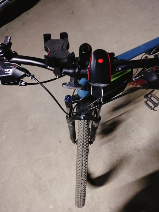 Велосипед двух-подвес