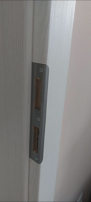 Интериорна врата