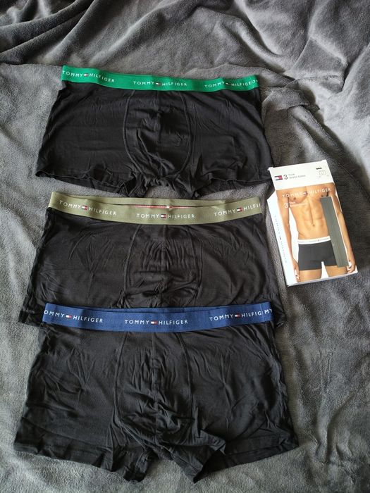 Tommy Hilfiger set 3 boxeri bărbătești negri cu banda color mărimea XL noi originali