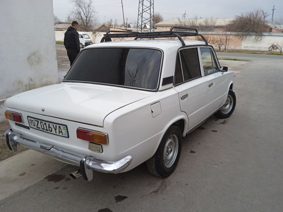 Ваз 21013 сотилади 1984 йил