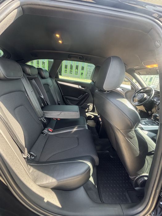 Audi a4 Avant S-line!!