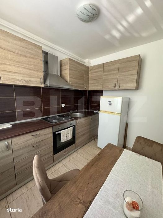 Apartament o camera, 30 mp, parcare, zona Cetatii