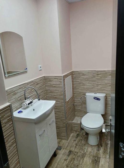 Дава се под наем Офис в Бургас, Възраждане - 100 кв.м за 459 € - Снимка #4