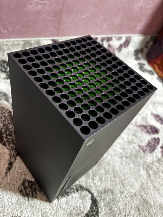Xbox Series X 1tb с дисководом