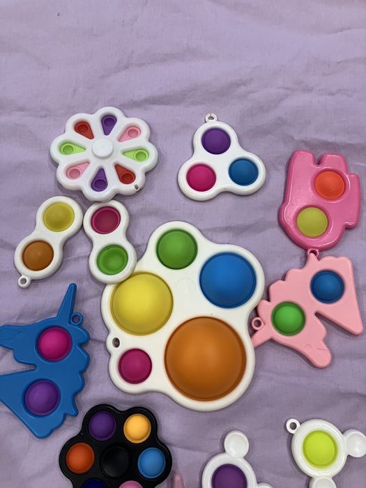 Анти стрес играчки-Fidgets